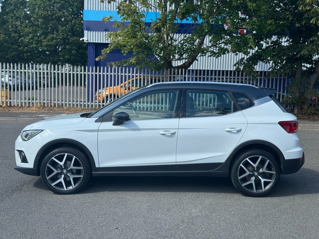 Seat Arona 1.6L Xcellence Lux White #3