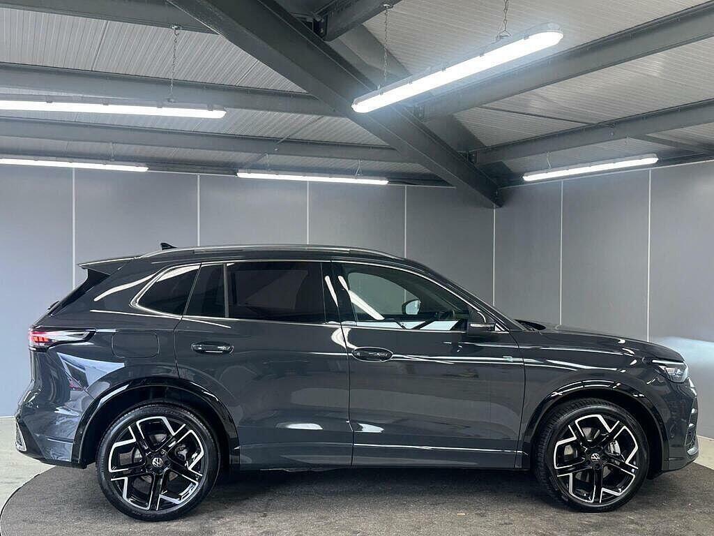 Volkswagen Tiguan 2.0 Tdi R-line Dsg Euro 6 Ss PJ75NNZ Grey #4