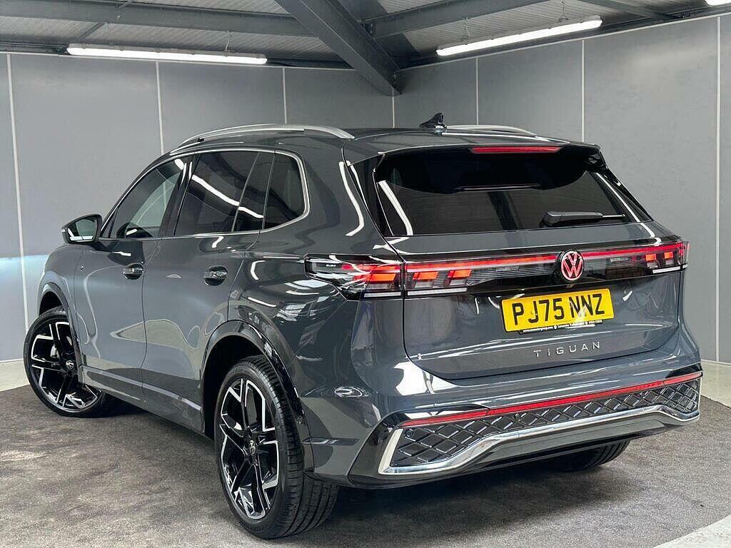 Volkswagen Tiguan 2.0 Tdi R-line Dsg Euro 6 Ss PJ75NNZ Grey #3