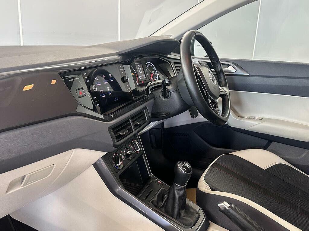 Volkswagen Polo 1.0 Tsi Beats Euro 6 Ss White #2
