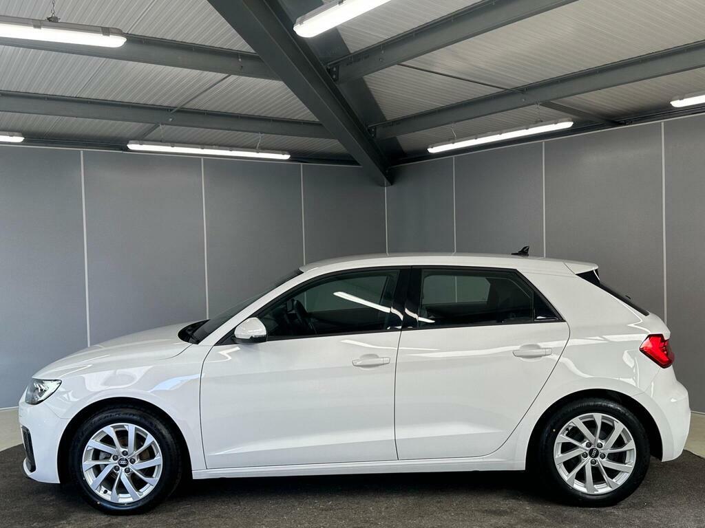 Audi A1 1.0 Tfsi 25 Sport Sportback Euro 6 Ss White #6