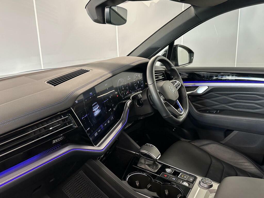 Volkswagen Touareg 3.0 Tdi V6 R Line Tech Plus Suv Tiptron Grey #11
