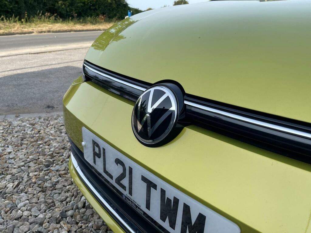 Volkswagen Golf Hatchback 1.5 Tsi Style Euro 6 Ss 202121 PL21TWM Yellow #3