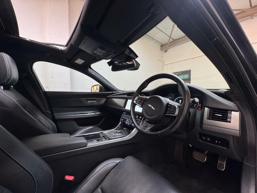 Jaguar XF 2.0D R-sport Saloon Awd Euro 6 S White #15