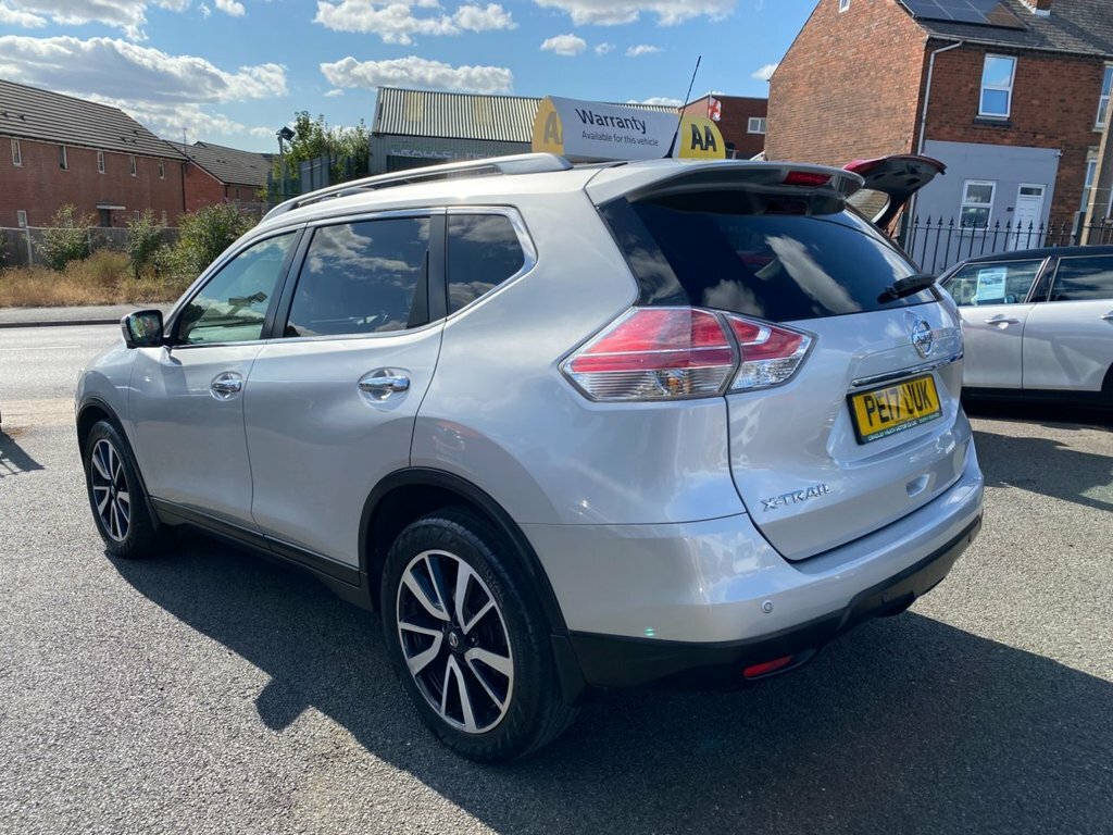 Nissan X-Trail 1.6L N-vision Silver #4