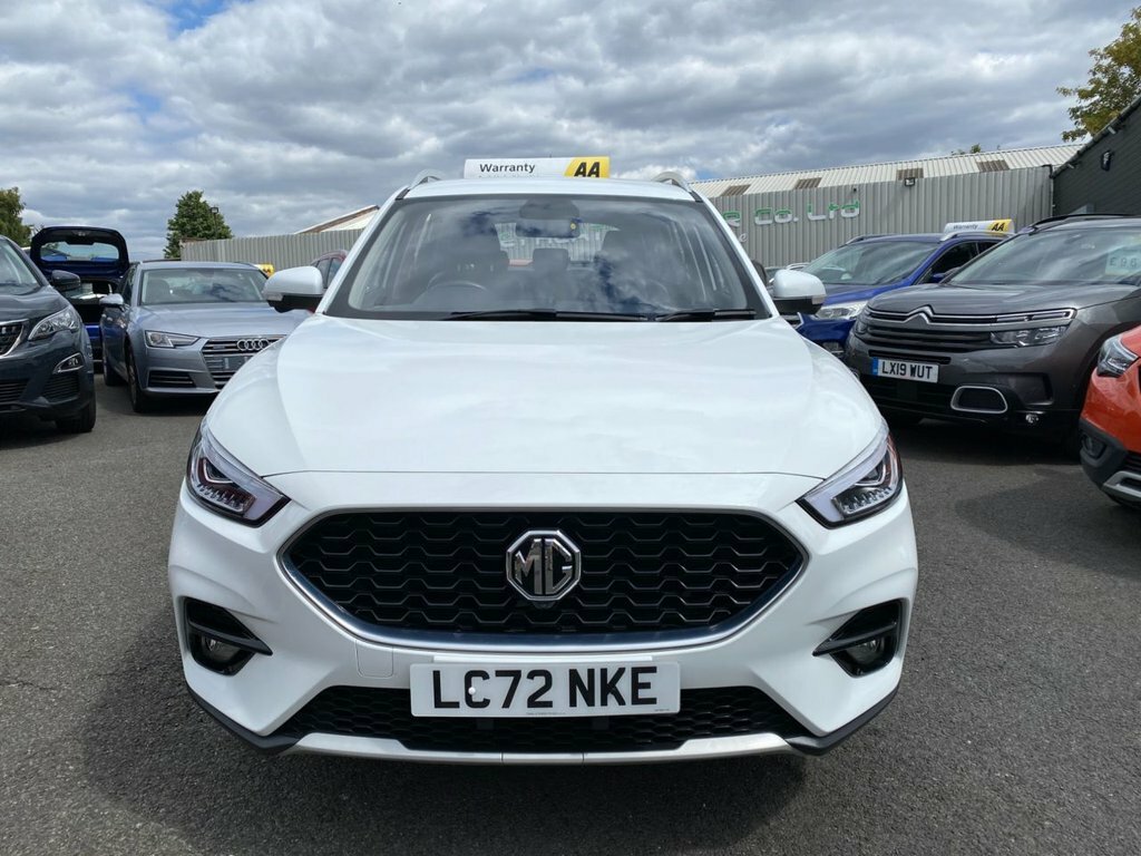 MG ZS 1.5L Exclusive White #2