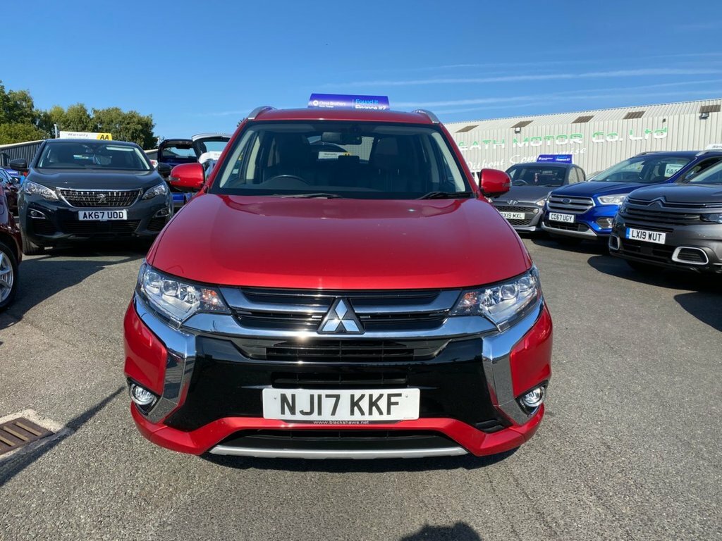 Mitsubishi Outlander 2L 4H Red #2