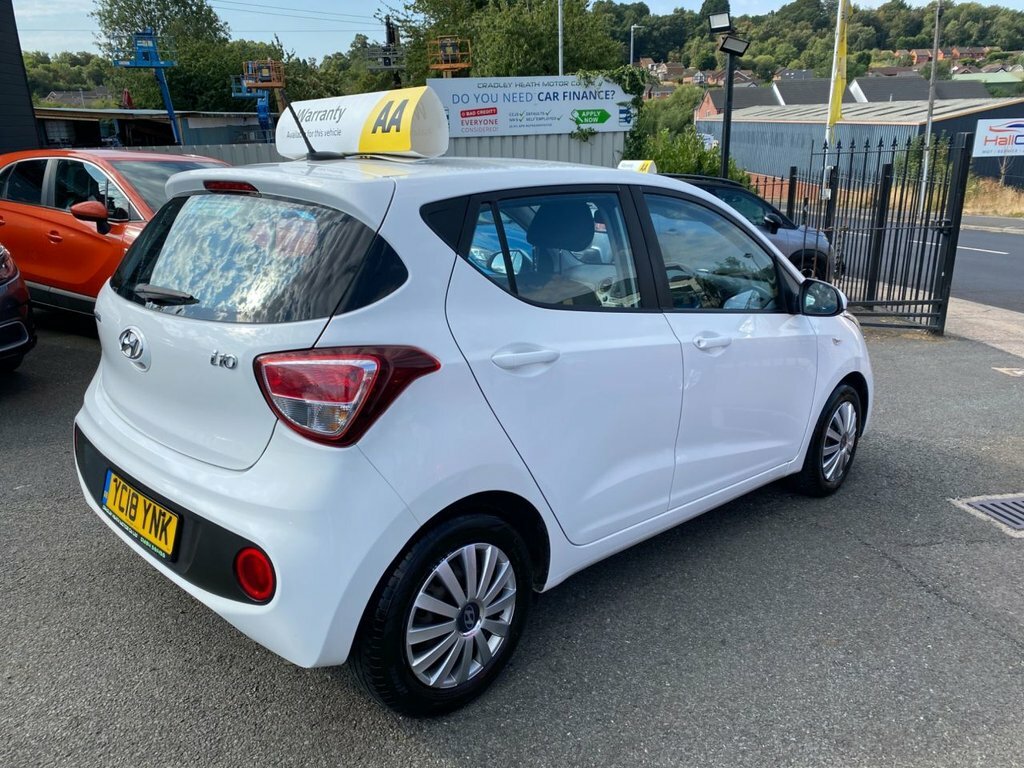 Hyundai I10 1L Se White #6