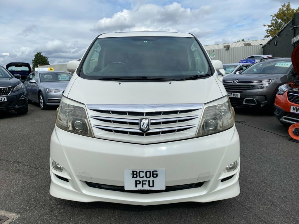 Toyota Alphard Mpv BC06PFU White #2