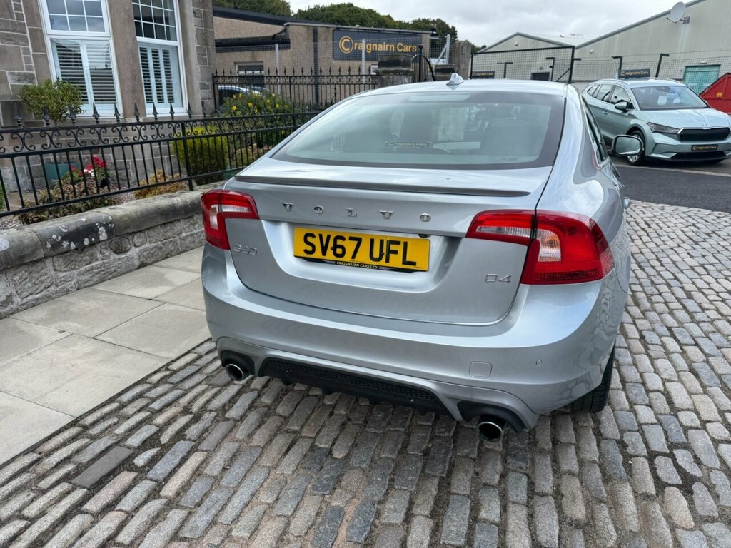 Volvo S60 S60 R-design Nav D4 Silver #5