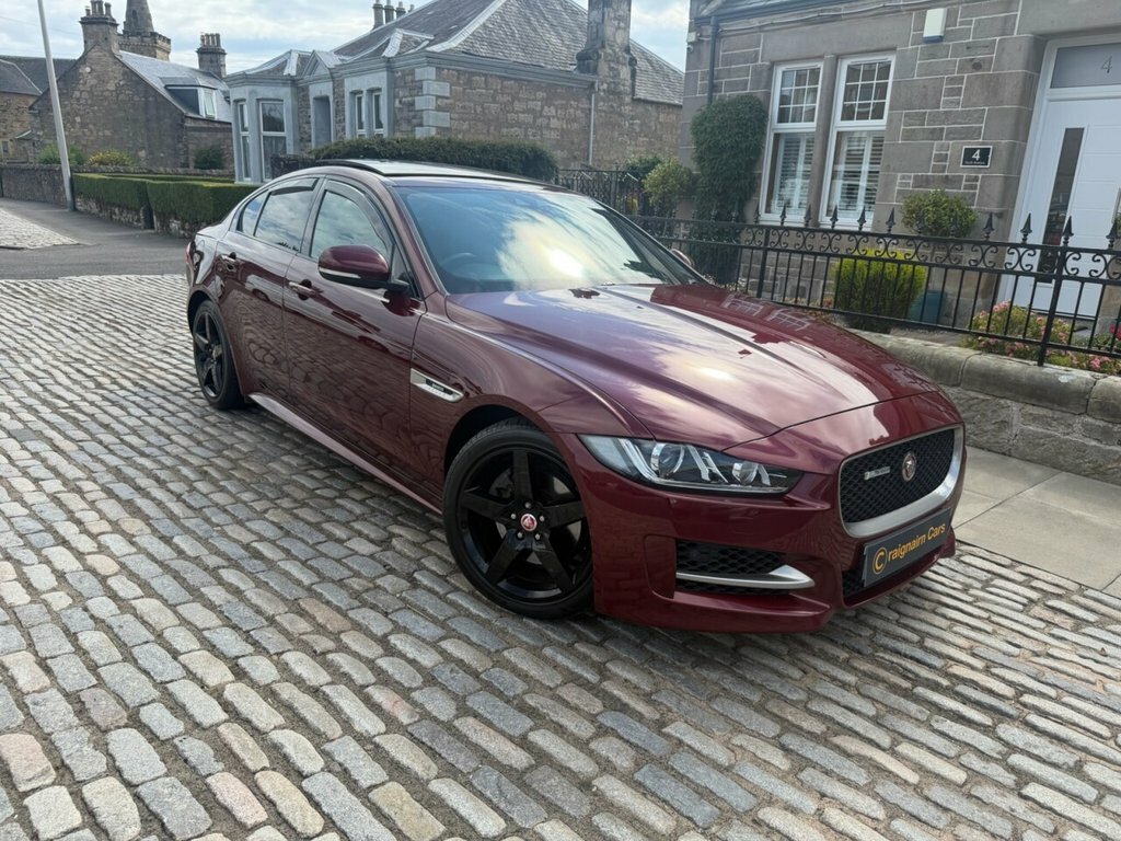 Jaguar XE Saloon Red