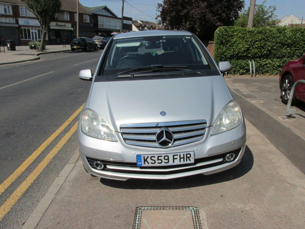 Mercedes-Benz A Class 1.5 A160 Elegance Se Cvt Silver