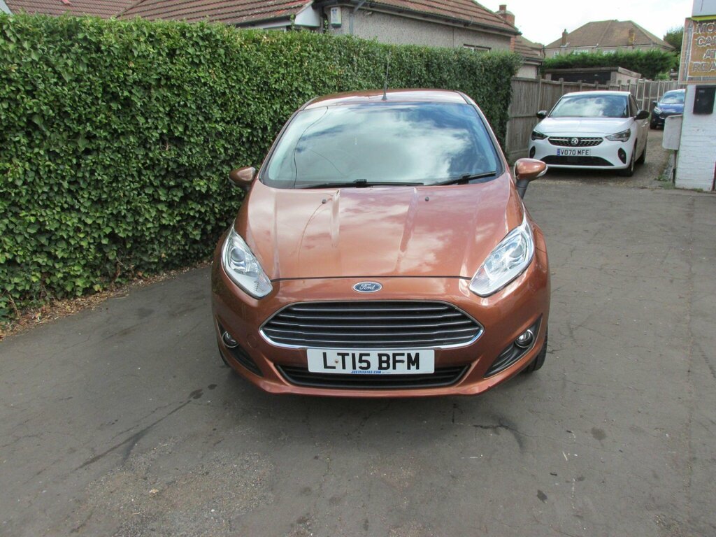 Ford Fiesta 1.25 Zetec Euro 6 Yellow