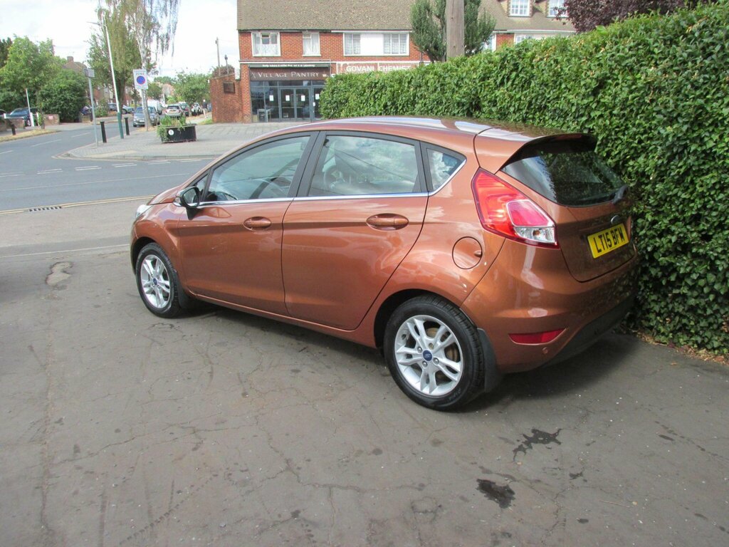 Ford Fiesta 1.25 Zetec Euro 6 LT15BFM Yellow #4