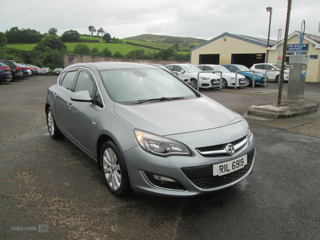 Vauxhall Astra 2.0 Cdti 16V Ecoflex Elite 165 Silver