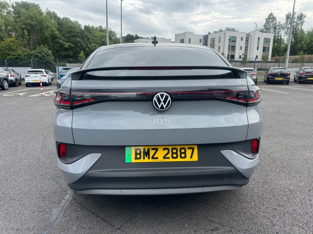Volkswagen ID.5 Suv Grey #4