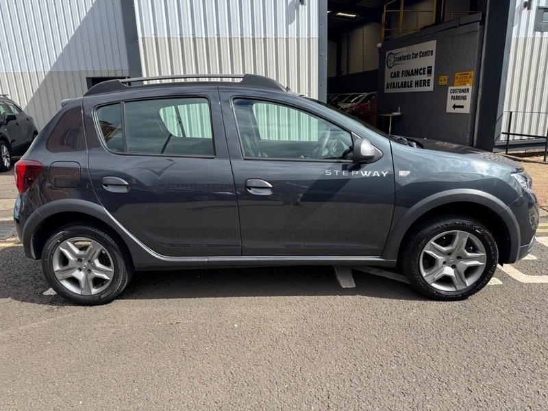 Dacia Sandero Stepway 0.9 Tce 12V 90Bhp Grey #2