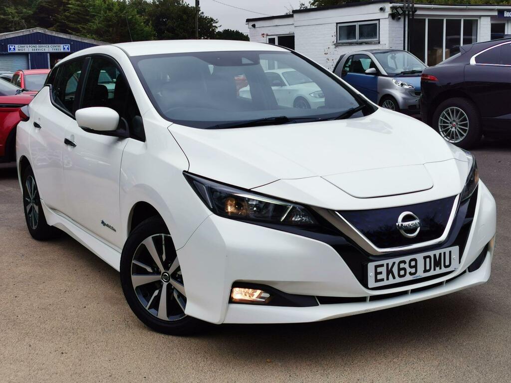 Nissan Leaf Acenta White #5