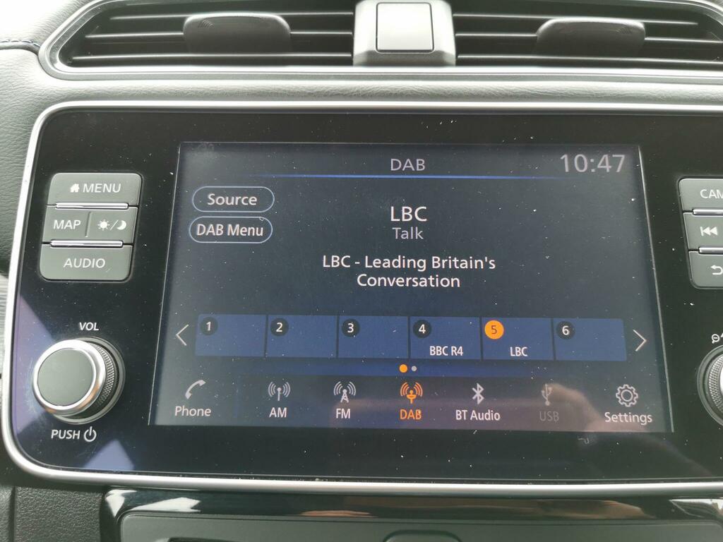 Nissan Leaf 40Kw Acenta With Sat Nav And Intelligent Cruise Co White #15