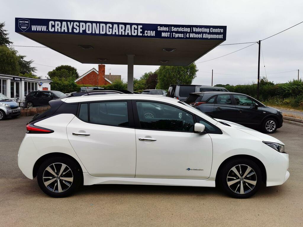 Nissan Leaf Acenta White #4