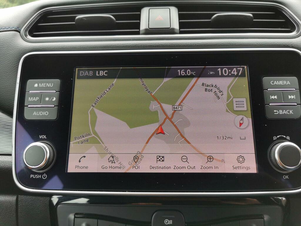 Nissan Leaf 40Kw Acenta With Sat Nav And Intelligent Cruise Co White #14