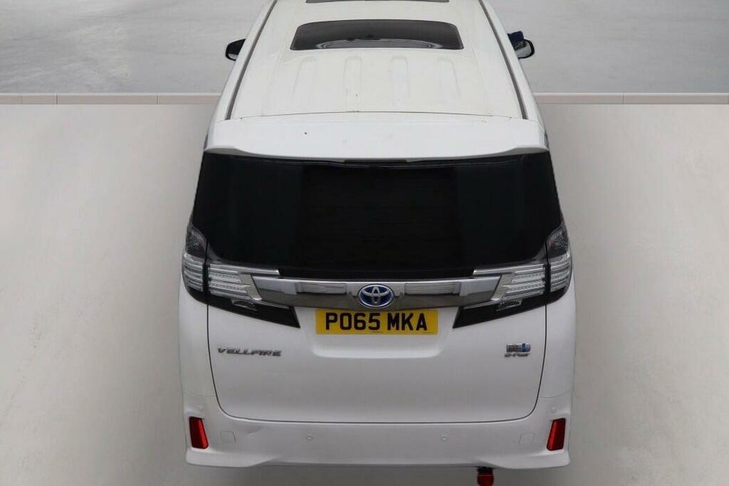 Toyota Vellfire 2.5 Hybrid Luxury Mpv E-cvt White #5
