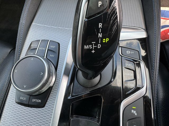 BMW 6 Series Gran Turismo 3L M Sport Black #57