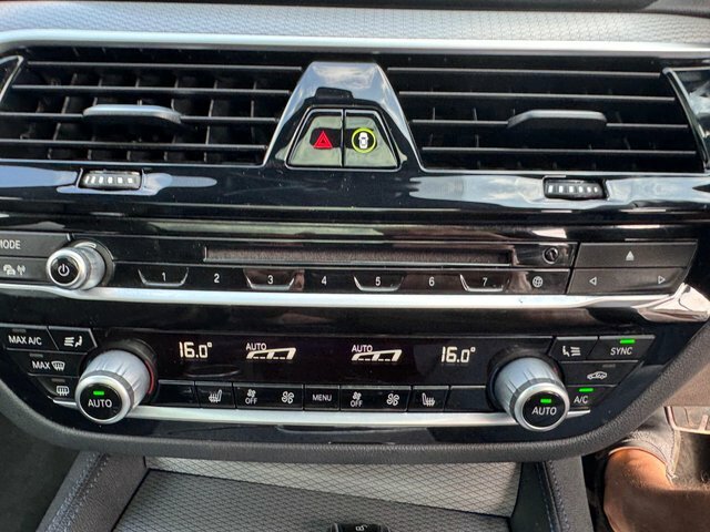 BMW 6 Series Gran Turismo 3L M Sport Black #49