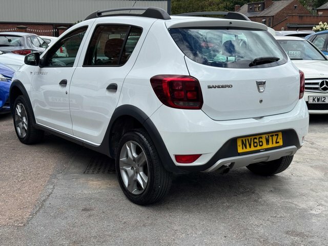 Dacia Sandero Stepway 0.9 Tce Laureate Hatchback Euro Grey #18