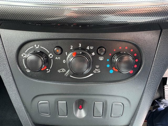 Dacia Sandero Stepway 0.9 Tce Laureate Hatchback Euro Grey #33
