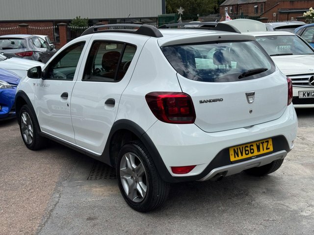 Dacia Sandero Stepway 0.9 Tce Laureate Hatchback Euro Grey #17