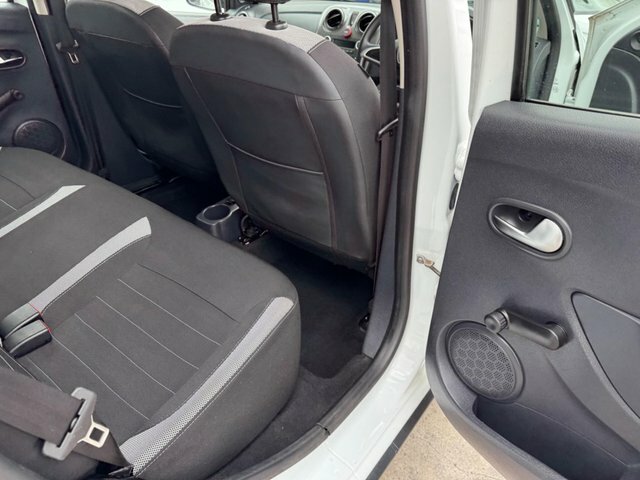 Dacia Sandero Stepway 0.9 Tce Laureate Hatchback Euro Grey #32