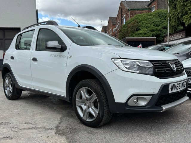 Dacia Sandero Stepway 2017 0.9 Tce Ambiance Euro 6 Ss White #5