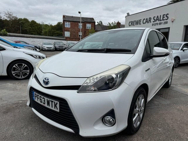 Toyota Yaris 1.33 Dual Vvt-i Icon Plus Euro 5 Red #25