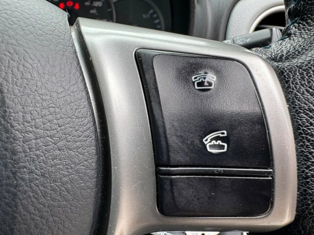 Toyota Yaris 1.33 Dual Vvt-i Icon Plus Euro 5 Red #52