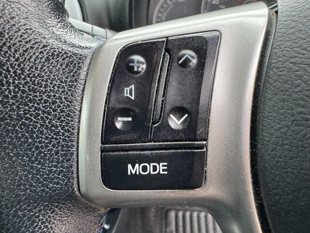 Toyota Yaris 1.33 Dual Vvt-i Icon Plus Euro 5 Red #50