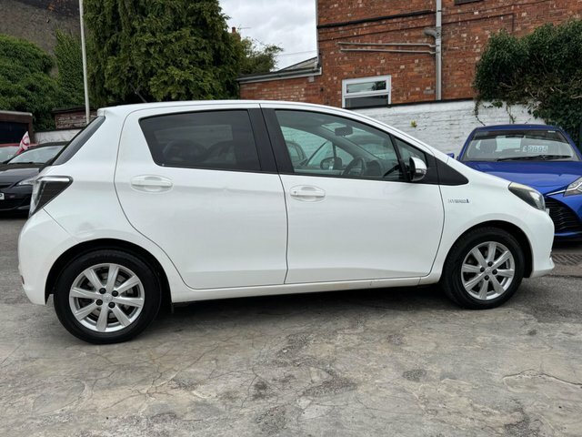 Toyota Yaris 1.33 Dual Vvt-i Icon Plus Euro 5 Red #13