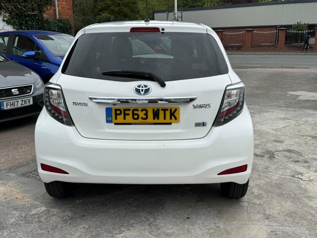 Toyota Yaris 1.33 Dual Vvt-i Icon Plus Euro 5 Red #18