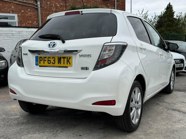 Toyota Yaris 1.33 Dual Vvt-i Icon Plus Euro 5 Red #16