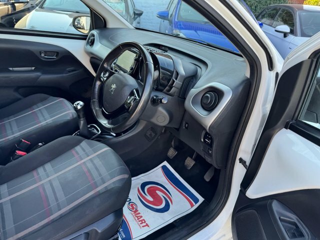 Peugeot 108 1.2 Puretech Allure Top Euro 6 82 Ps  #32
