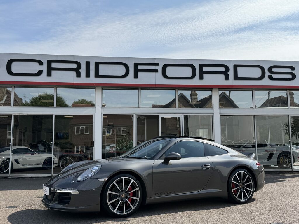 Porsche 911 Carrera S Grey