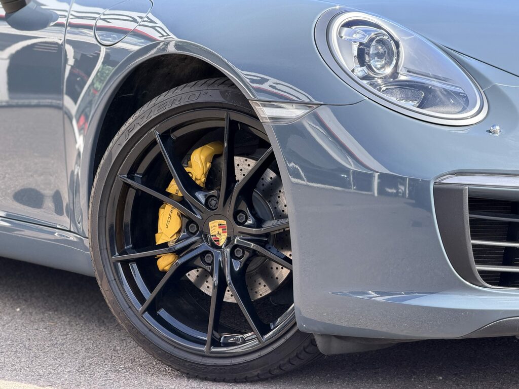 Porsche 911 991 Carrera 4 Gts Pdk Euro 6 Black #13
