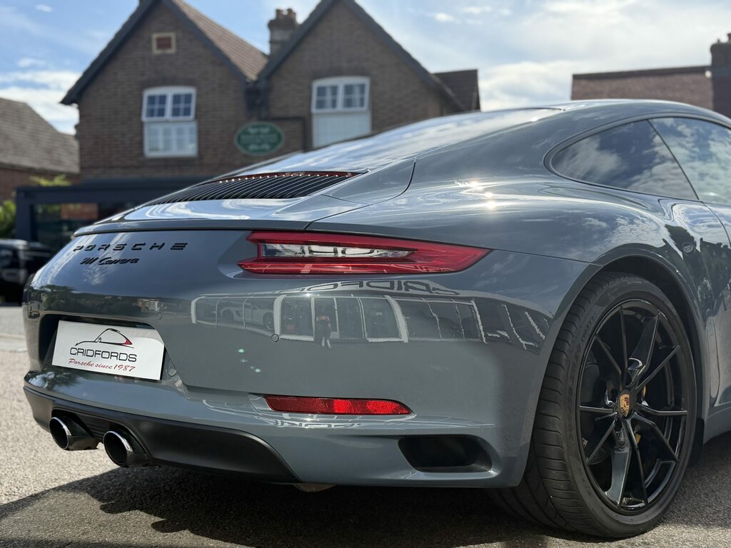 Porsche 911 991 Carrera 4 Gts Pdk Euro 6 Black #26