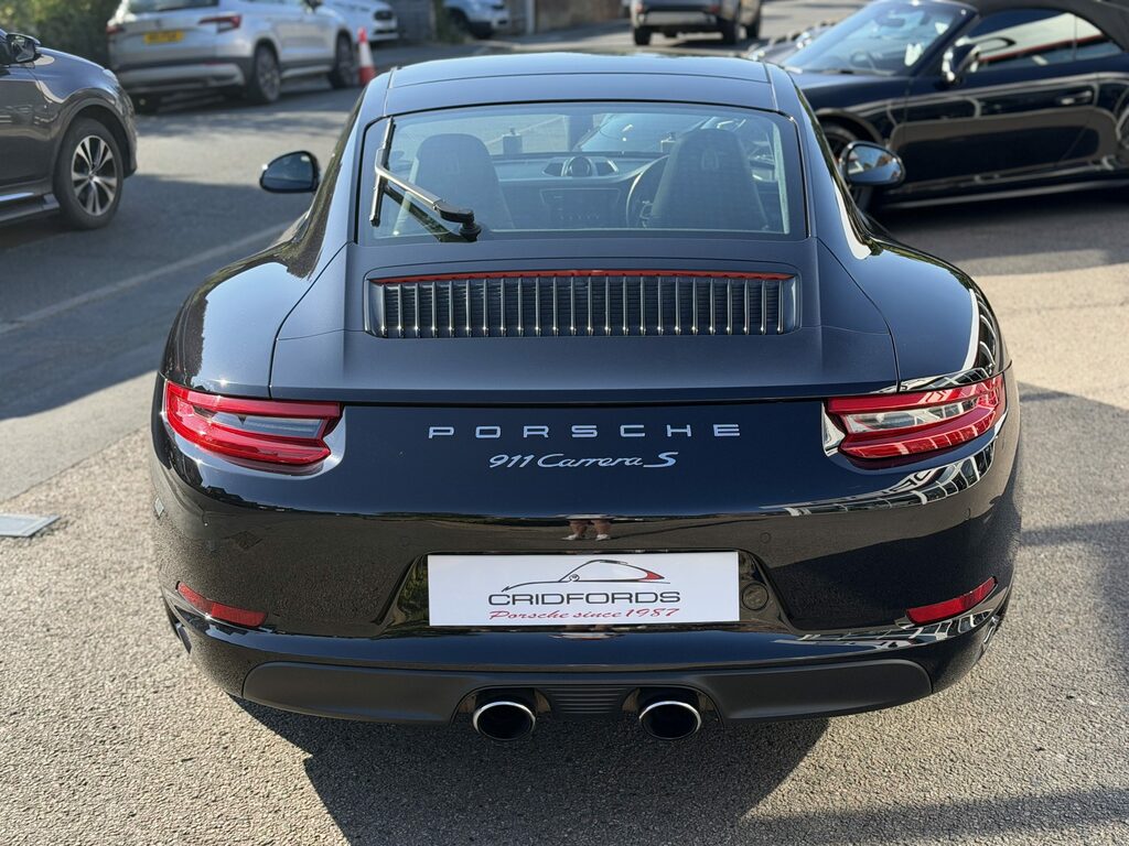 Porsche 911 S Black #5