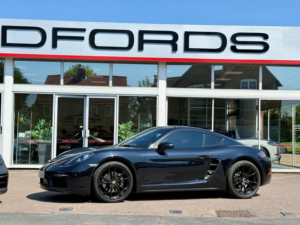 Porsche 718 Cayman