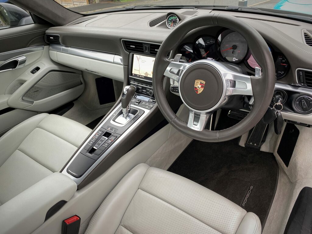Porsche 911 S Black #2