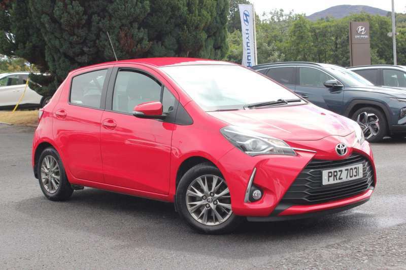 Toyota Yaris 1.5 Vvt-i Icon - 2019 Prz7031 PRZ7031 Red