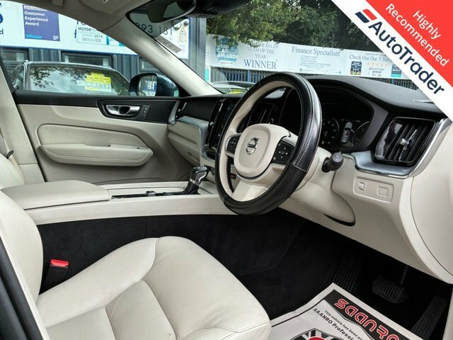 Volvo XC60 2.0 D4 Momentum Suv Euro 6 Ss Blue #2