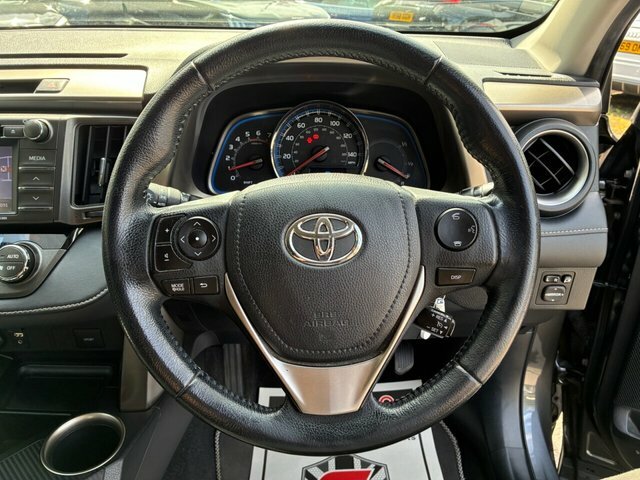 Toyota Rav 4 2.2 D-cat Icon 4Wd Euro 5 White #20
