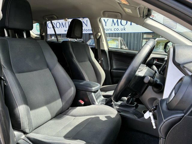 Toyota Rav 4 2.2 D-cat Icon 4Wd Euro 5 White #16
